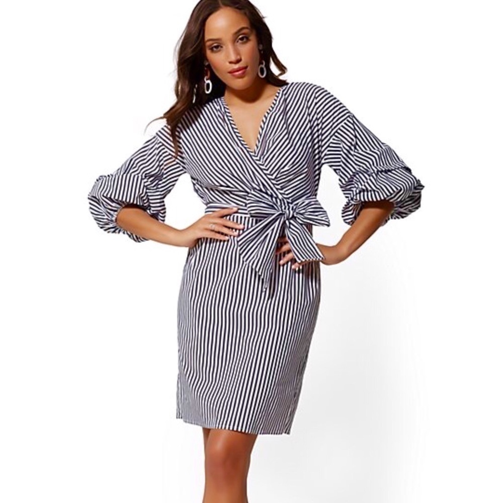 NEW YORK & COMPANY Dress Puff Sleeve Stripe Classic Preppy Pinstripe Medium